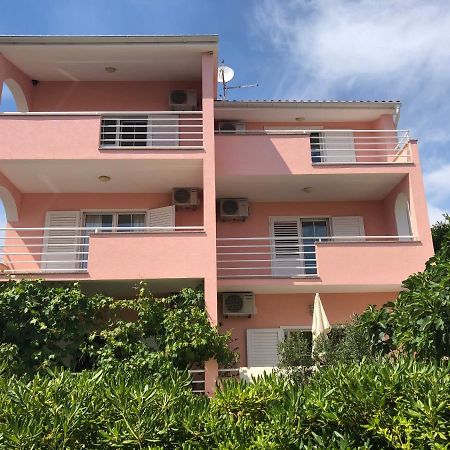 Apartments Irena Vodice Buitenkant foto