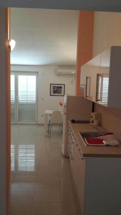 Apartments Irena Vodice Buitenkant foto